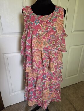Pink Floral Tiered Sleeveless Dress SIZE XL Rose & Everly Brand